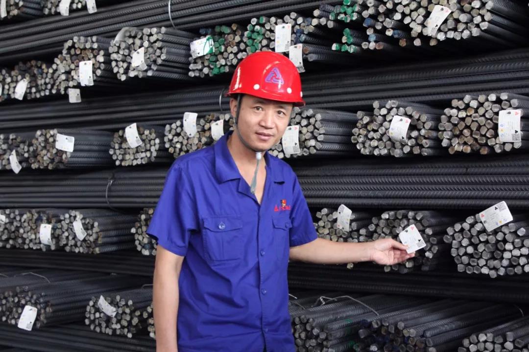 黨員立潮頭，領(lǐng)跑當(dāng)先鋒｜汪其茂：一面不倒的精神旗幟